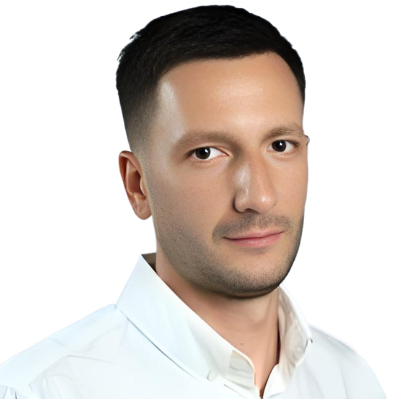 Николай Чапаев